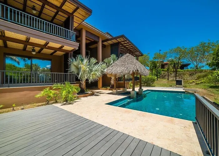 Hilltop Haven With Pool, Terrace And Sea Breeze Сasa de vacaciones Playa Ocotal