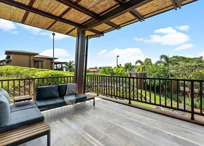 Hilltop Haven With Pool, Terrace And Sea Breeze